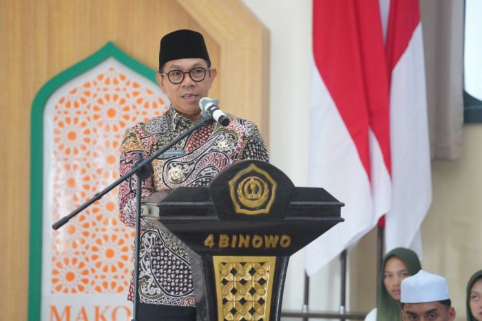 Walikota Batu Hadiri Haflah Wal Imtihan Tahfidz MAN Kota Batu 2025