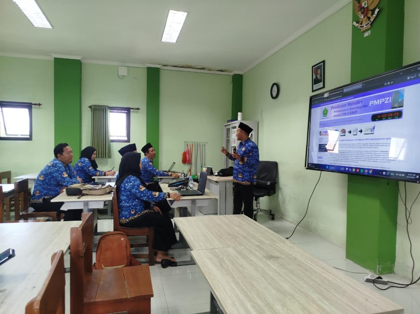 MAN Kota Batu Ikuti Pendampingan Pembangunan Zona Integritas dari Kemenag Kota Batu