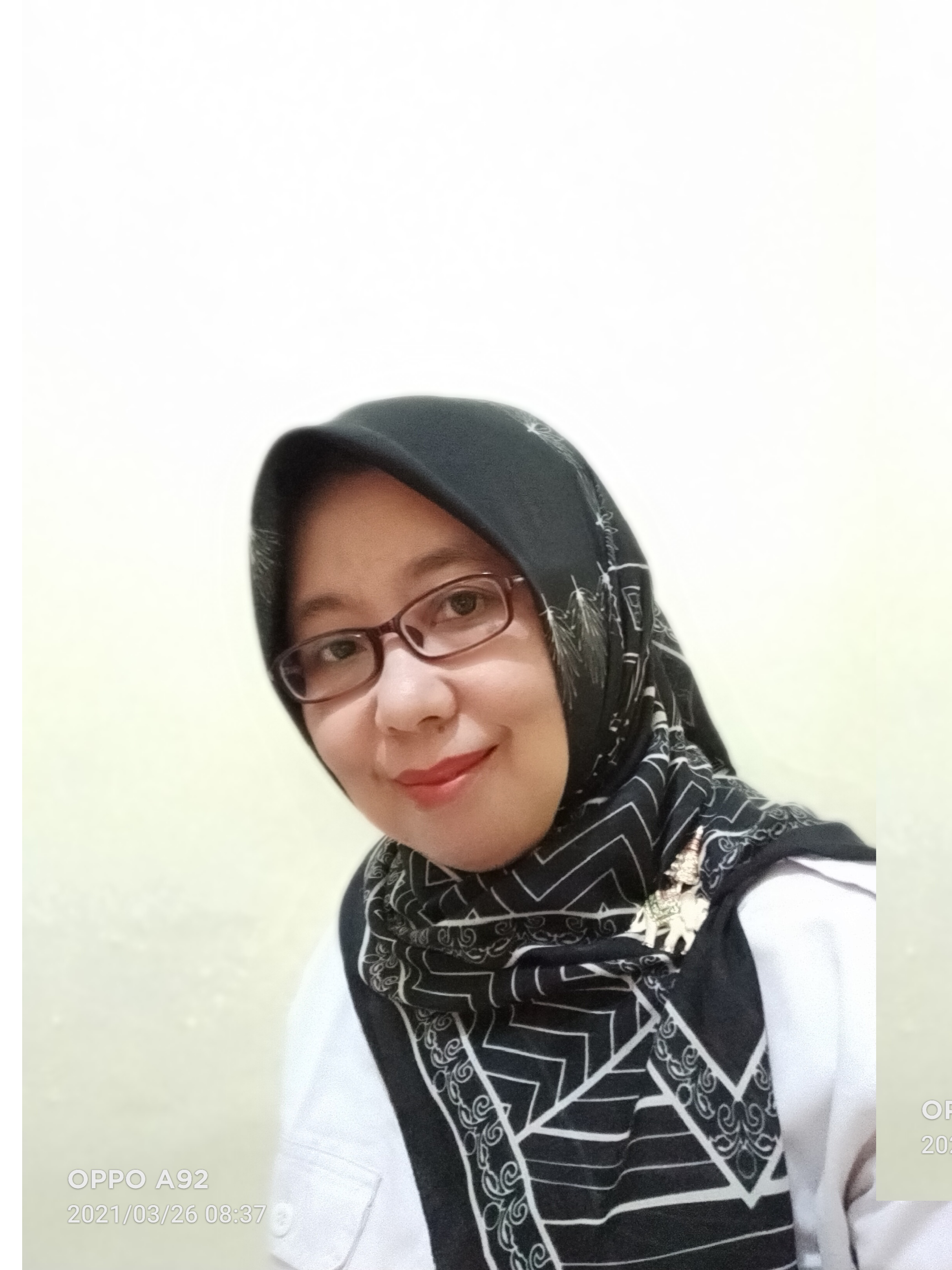 ERNA SETYOWATI